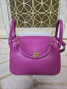 Women’s Fuchsia Faux Leather Crossbody Bag with Zip Wallet